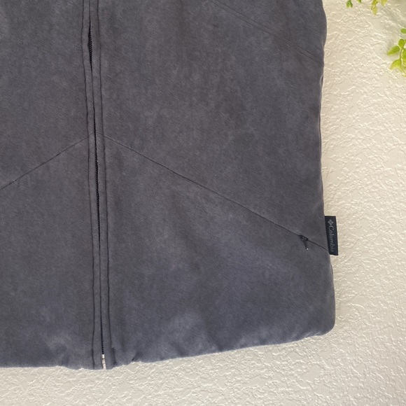 Columbia Women's Gray Vest Size Small - Picture 4 of 8